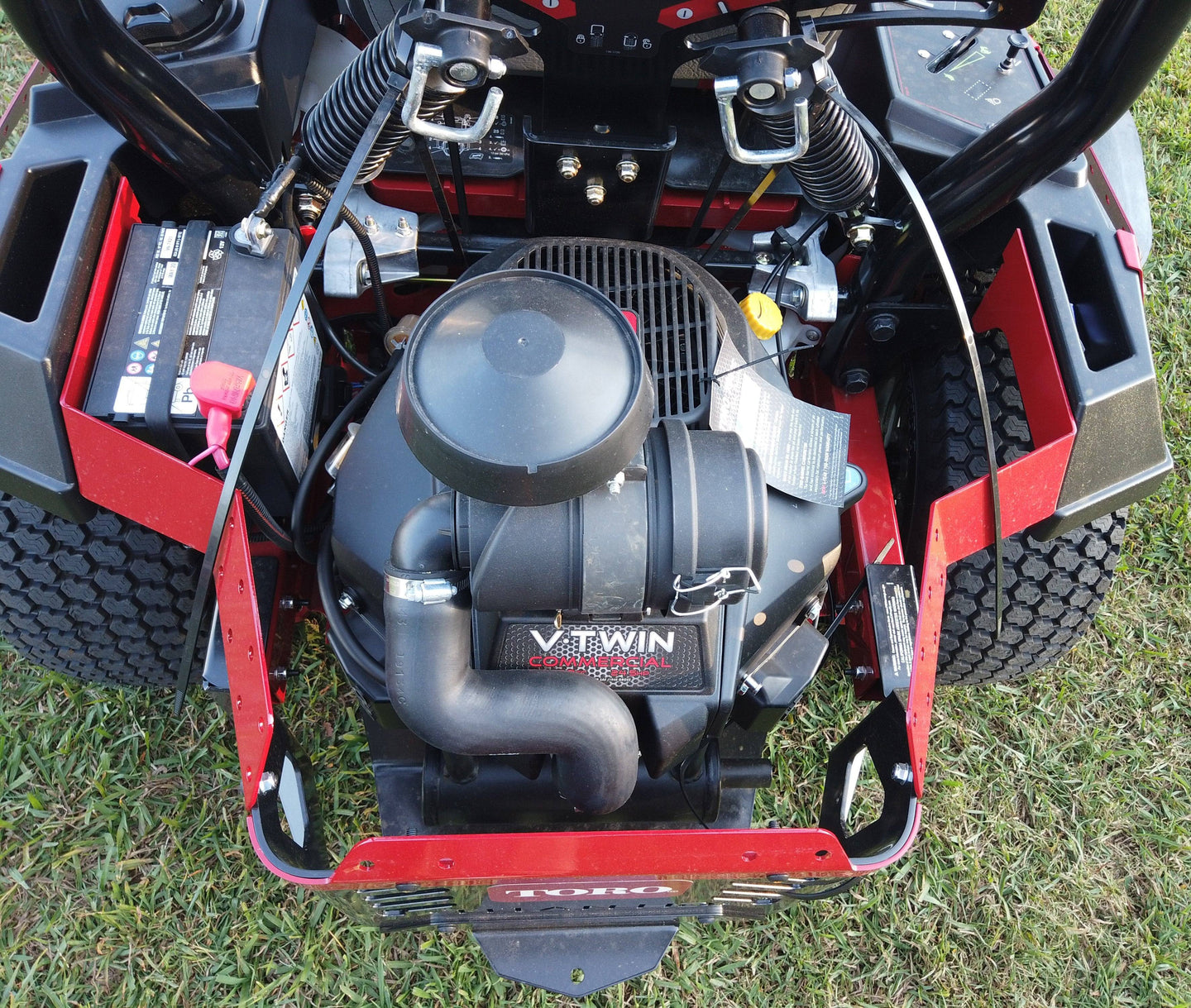 oro 74466 Titan HD 2000 Zero Turn Mower 52" MyRide Front Right