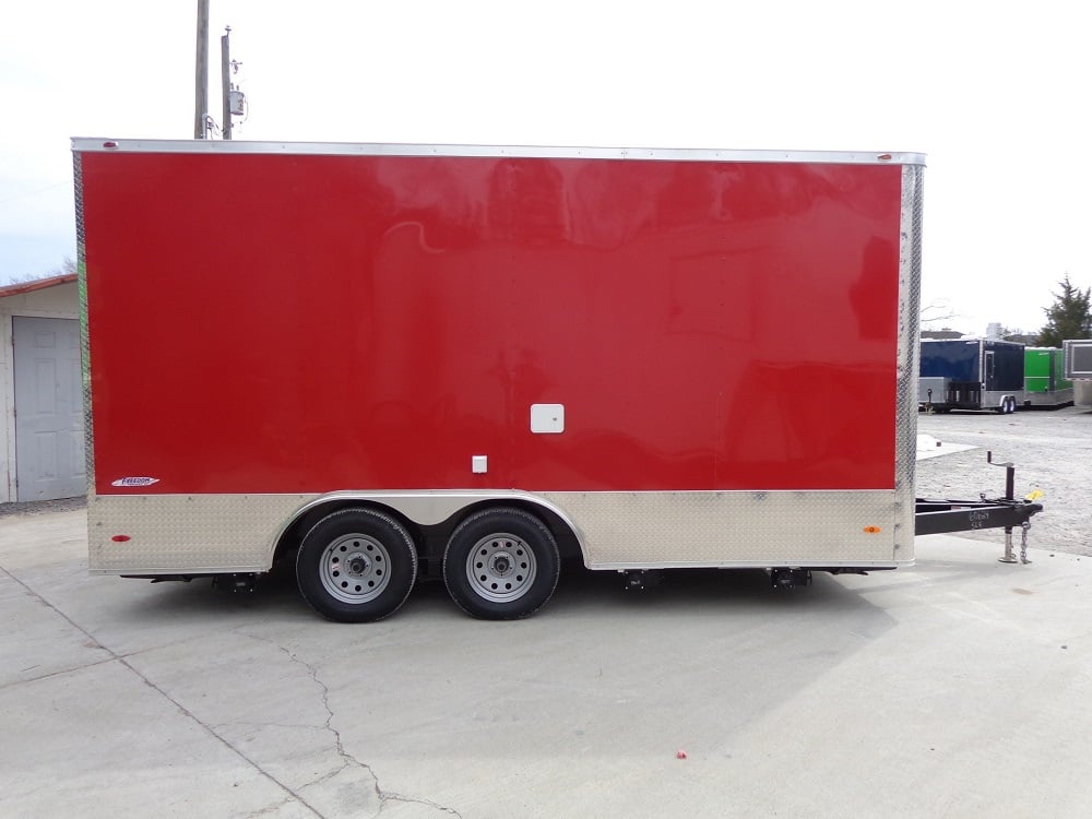 8.5x16 Victory Red Shower Bathroom Trailer