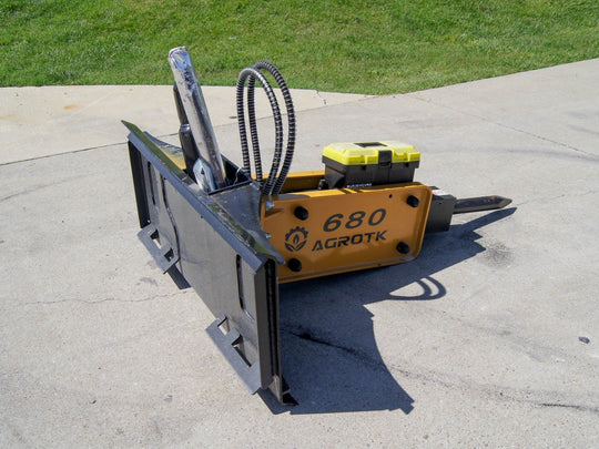 Agrotk SSHH680 680 Hydraulic Concrete Breaker Skid Steer Attachment