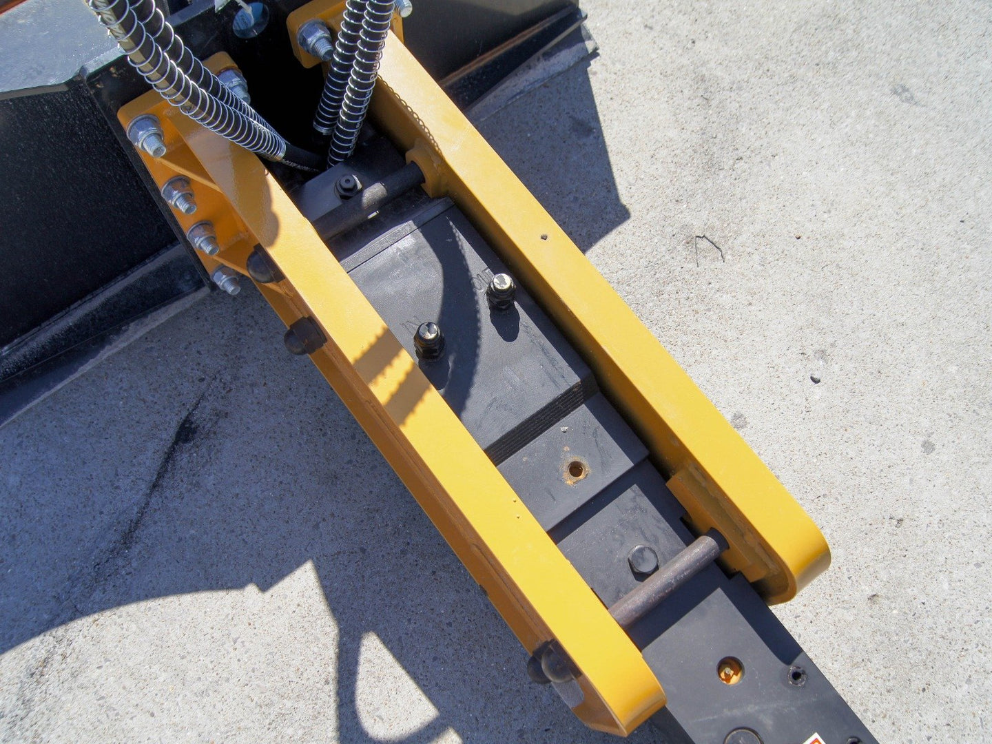 Agrotk SSHH680 680 Hydraulic Concrete Breaker Skid Steer Attachment