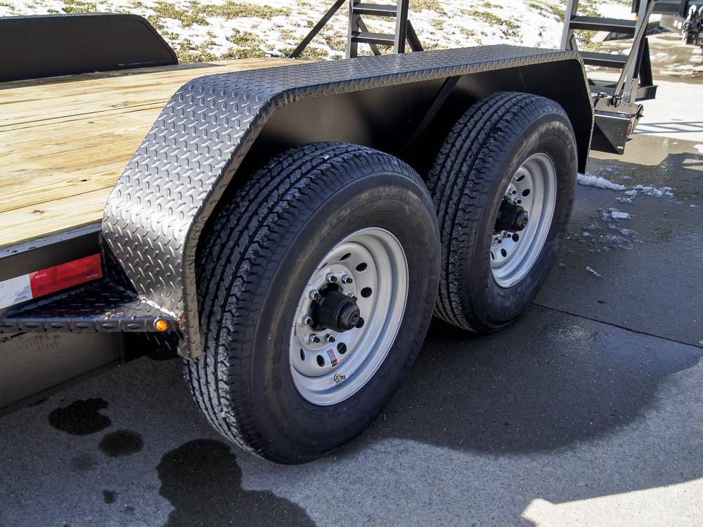 7x18 Equipment Trailer Dovetail 5' Ramps