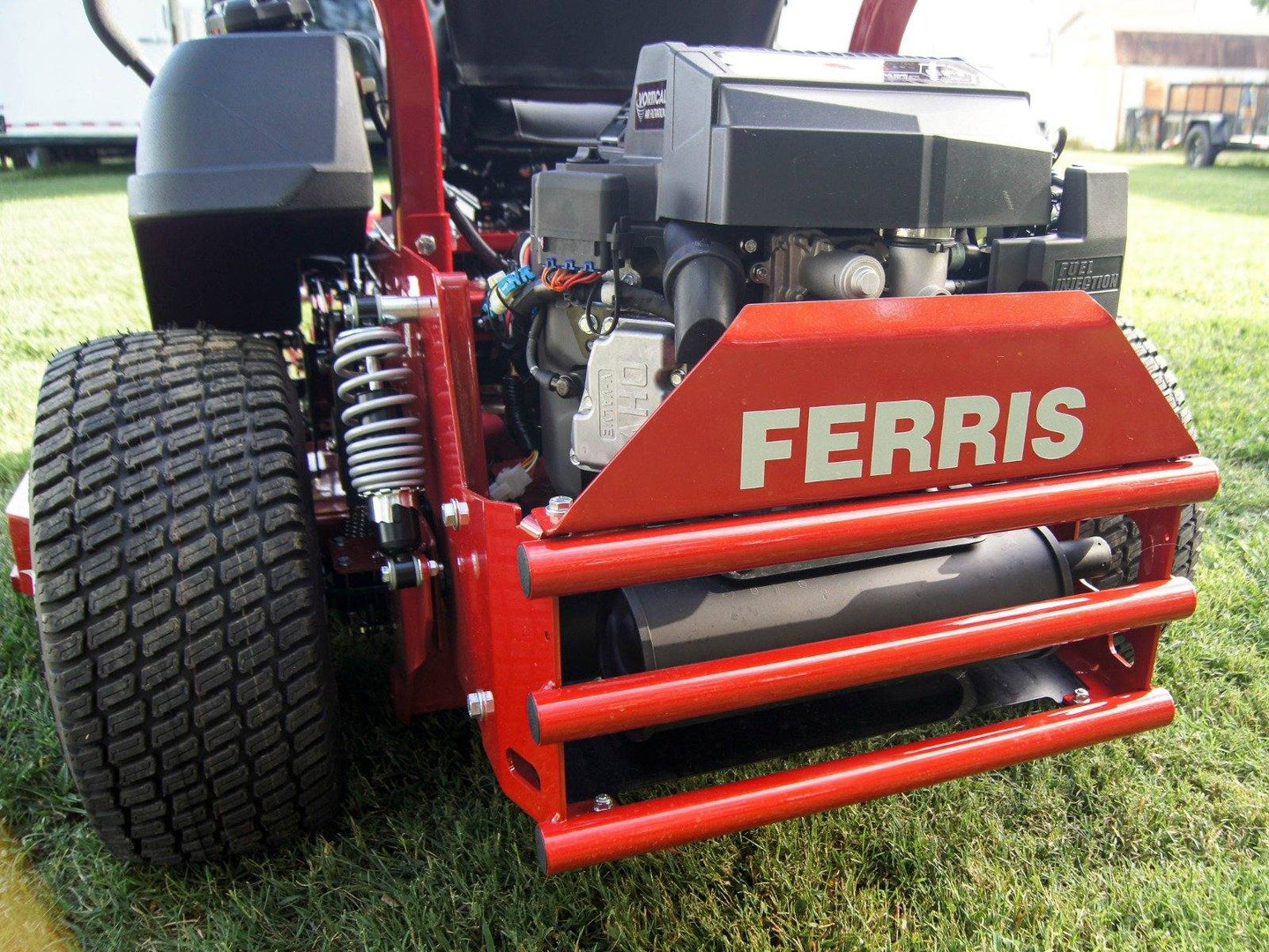 Ferris 61" ISX800 (5902022) 26HP Kawasaki EFI Zero Turn Mower Front Angle