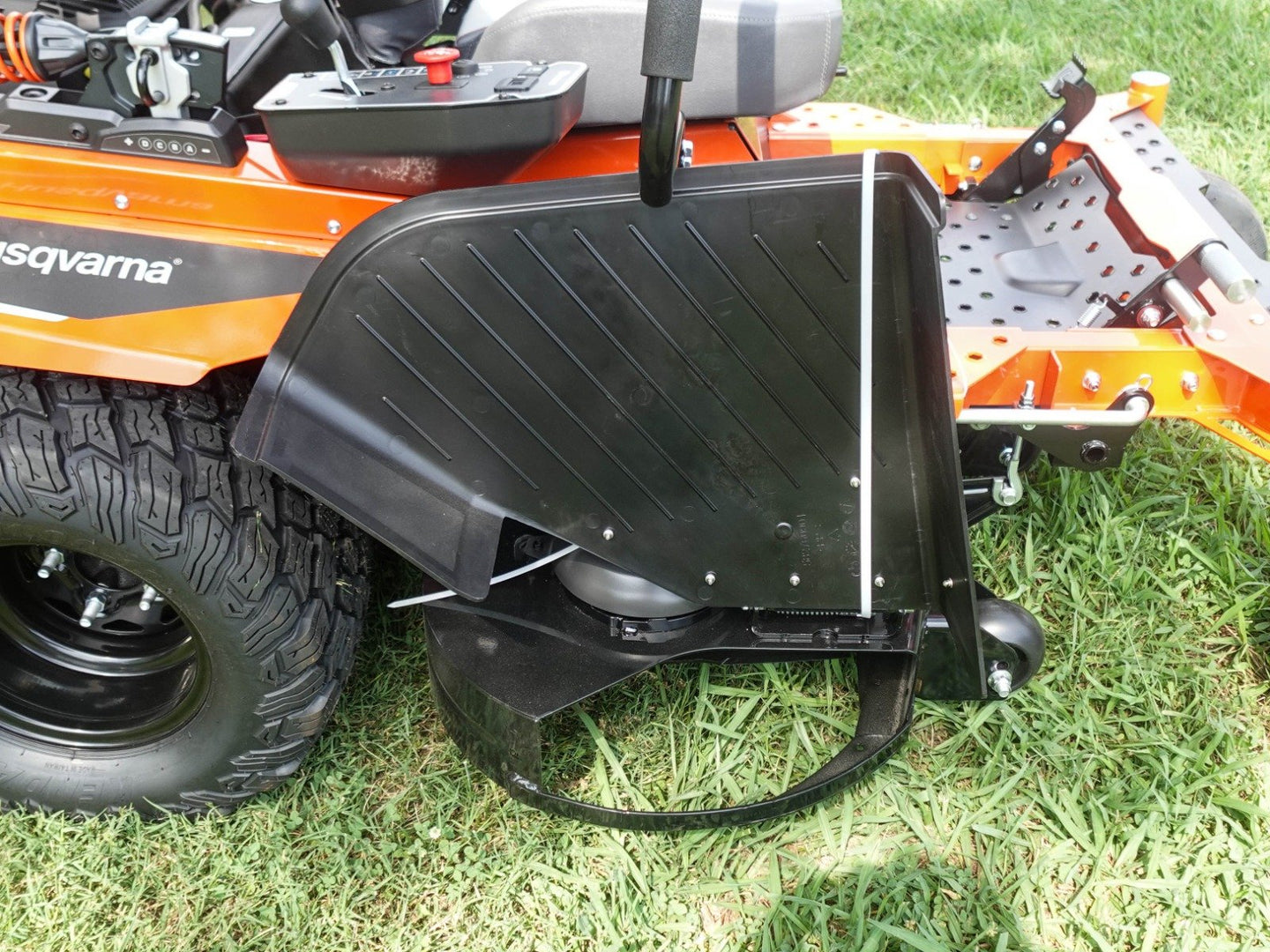 Husqvarna 54" Xcite 375 Zero Turn Mower 26HP KOH