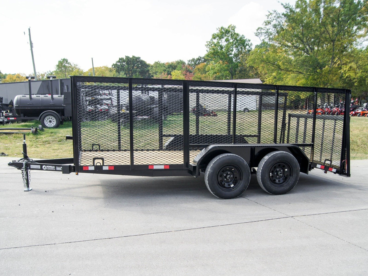 6.4x14 - 4ft Mesh Side Tandem Dovetail Utility Trailer