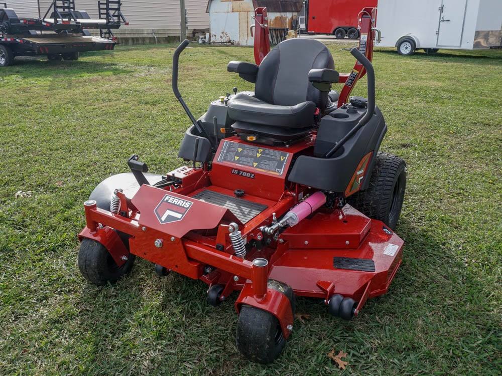Ferris IS700Z Zero Turn Mower (5901919) with 61"