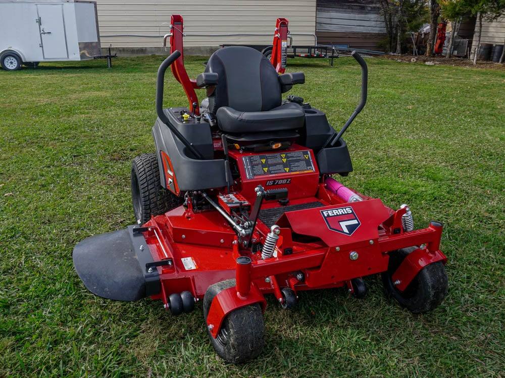Ferris IS700Z Zero Turn Mower (5901919) with 61"