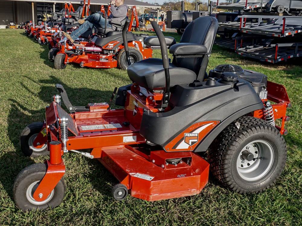 Ferris 400S Zero Turn Lawn Mower 48" Deck 21.5HP Kawasaki