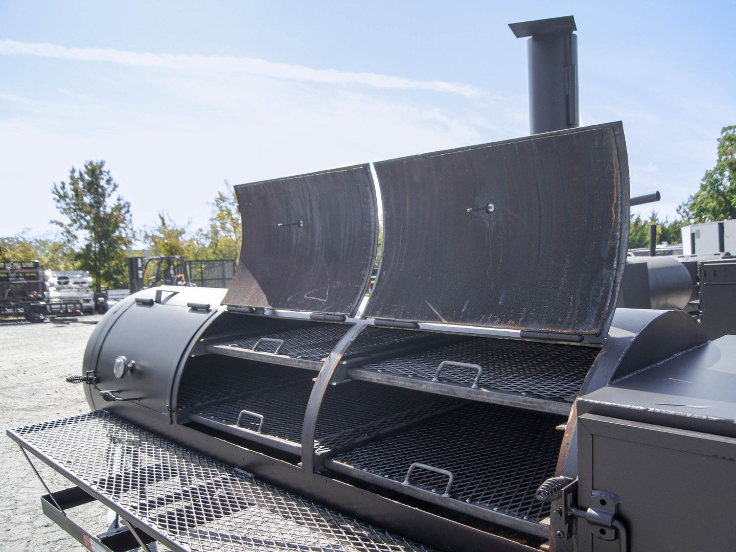 BBQ Smoker 330 Gallon Trailer Pull Behind with Wood Cage