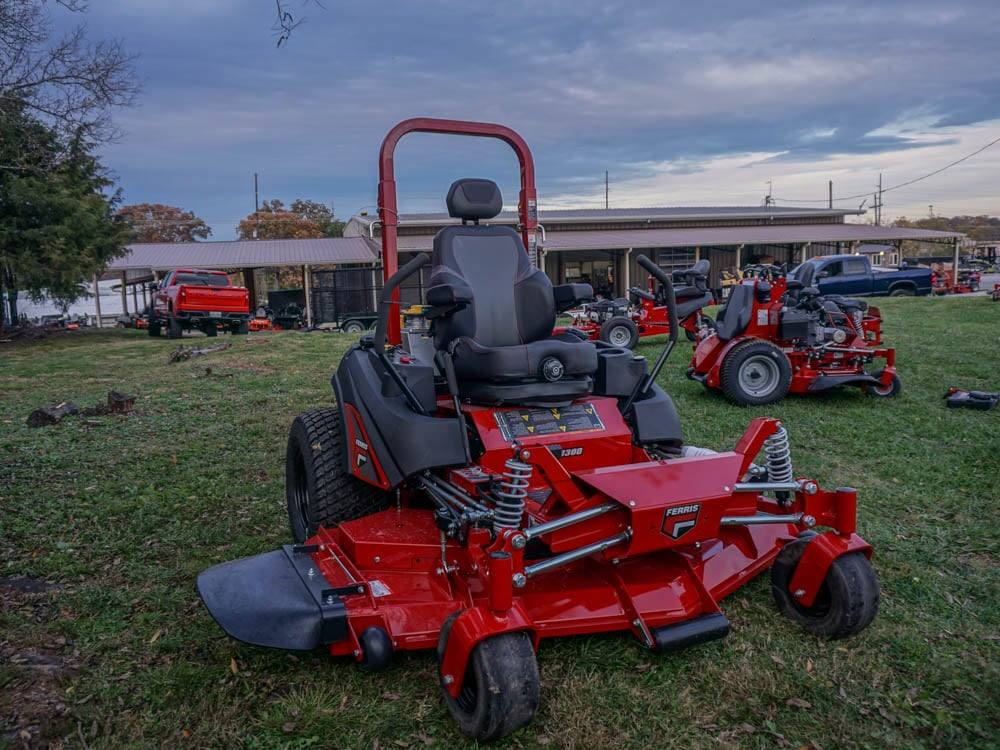 Ferris 5901872 ISX3300 72" Vanguard 40HP EFI ETC Zero Turn Mower