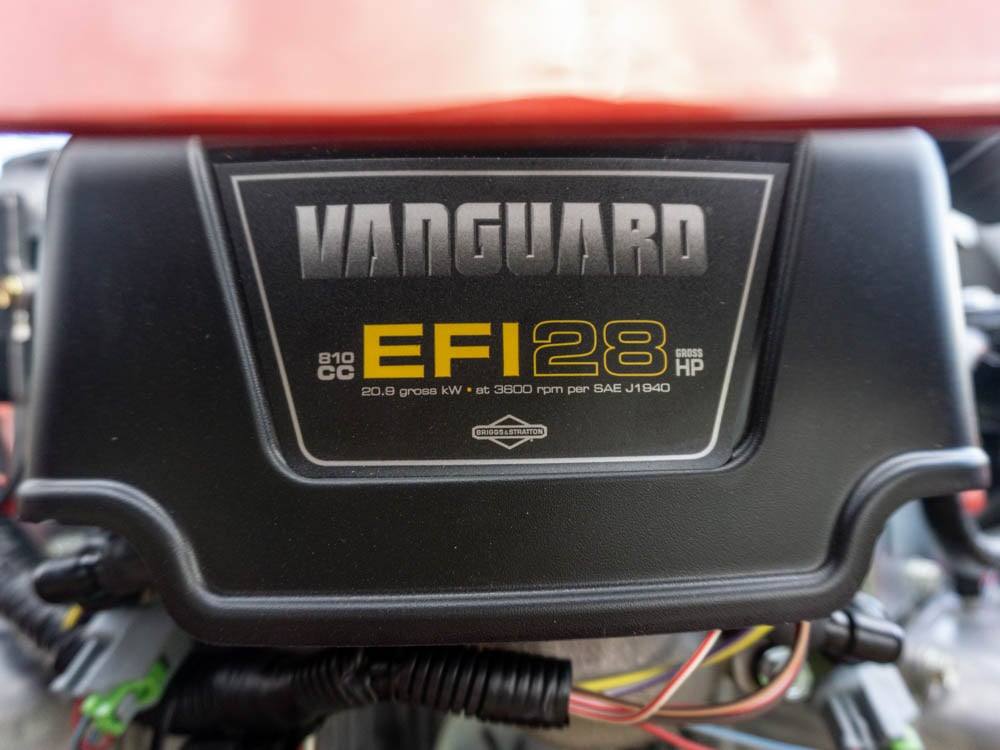 Ferris ISX2200 (5901923) 61" 28HP Vanguard EFI Zero Turn Mower