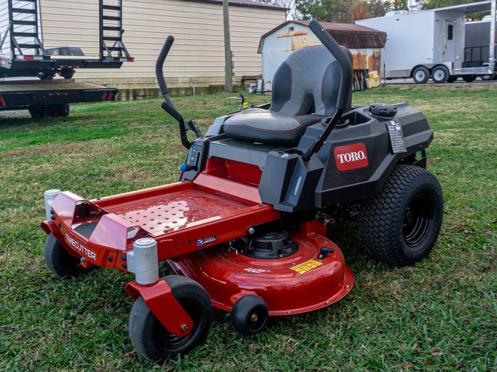 Toro 75740 TimeCutter 42" Zero Turn Mower Front Right