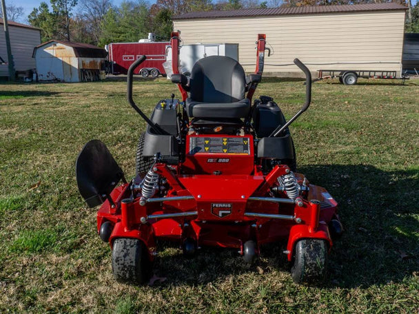 Ferris (5902024) ISX800 61" Zero Turn Mower Front Angle