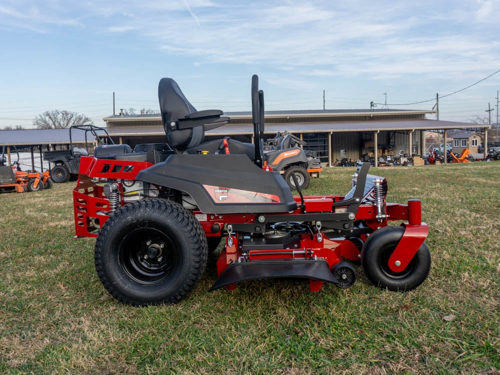 Ferris 500S (5902052) 52" 25HP Briggs and Stratton Zero Turn Mower