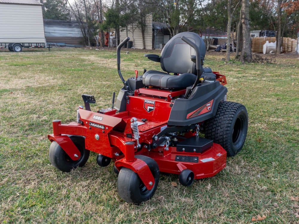 Ferris 500S (5902052) 52" 25HP Briggs and Stratton Zero Turn Mower