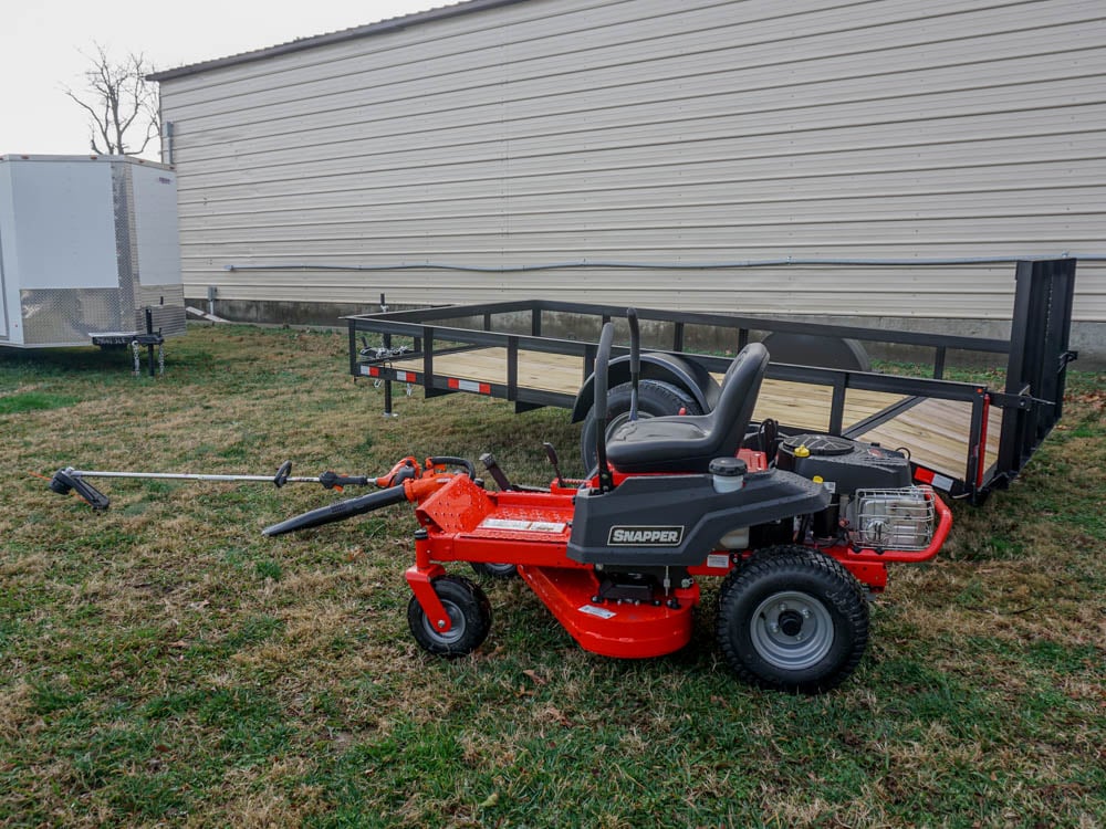 Snapper 2691499 36" Zero Turn Mower 5x10 Utility Echo Handhelds Package