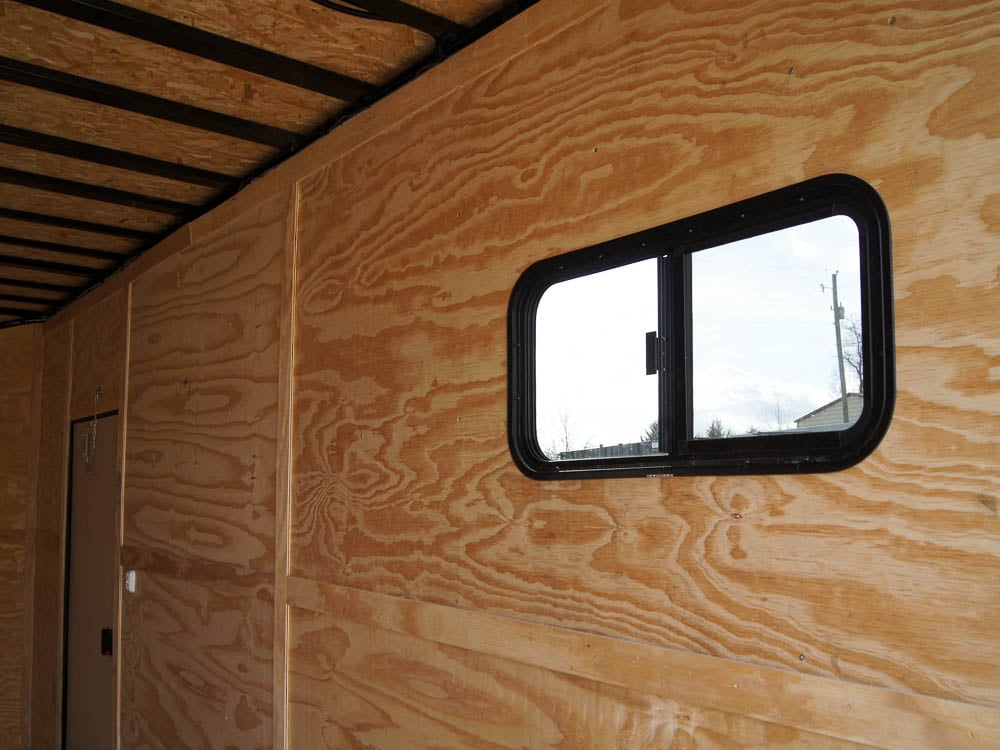 8.5x18 Blue V-Nose Slanted Top Enclosed Trailer with Blackout Package