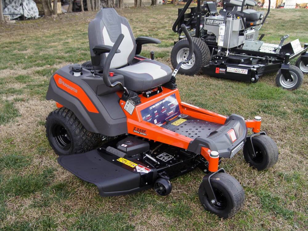 Husqvarna Z248F Prem. Special Edition Zero Turn Mower 26HP KOH