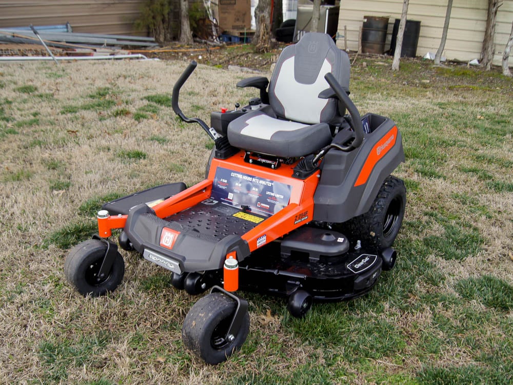 Husqvarna Z254F Prem. Special Edition Zero Turn Mower 26HP KOH