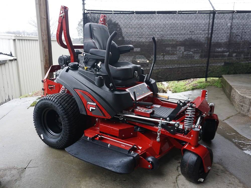 Ferris 61" ISX2200 (5902026) - 25.5HP Kawasaki Zero Turn Mower Front Angle