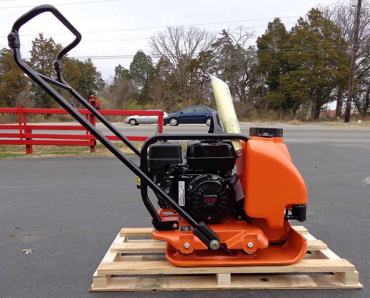 Multiquip MVC88VTHW Vibratory Plate Compactor w/ Water Tank