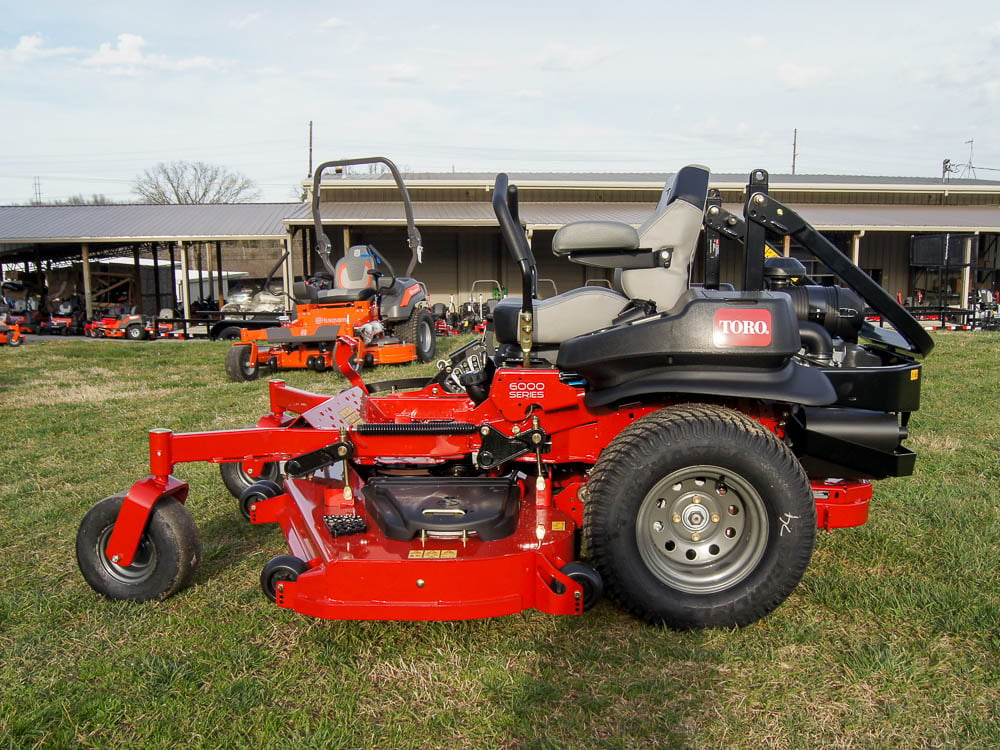 Toro 72961 Z Master Mower front Right