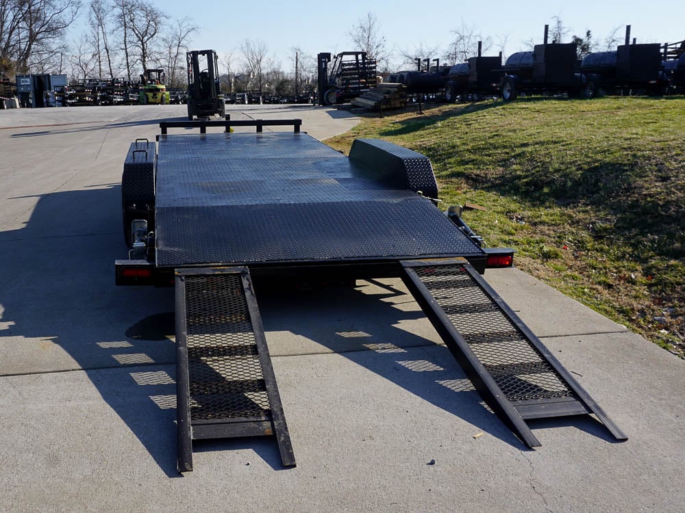 7x18 Steel Car Hauler (2) 3500lb Axle w/Brakes Front Angle