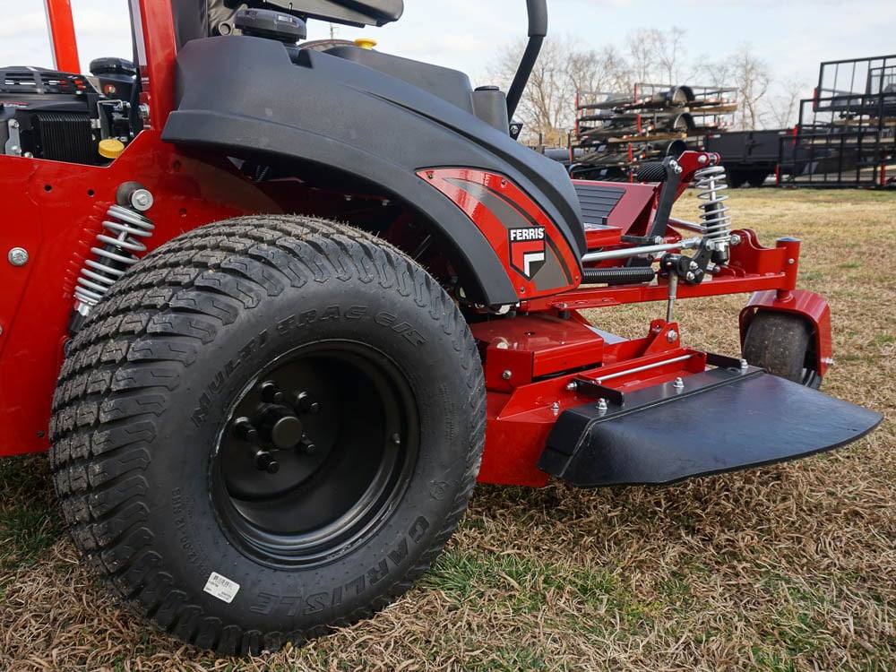 Ferris 61" ISX3300 (5902031) 38.5HP Kawasaki EFI Zero Turn Mower Front