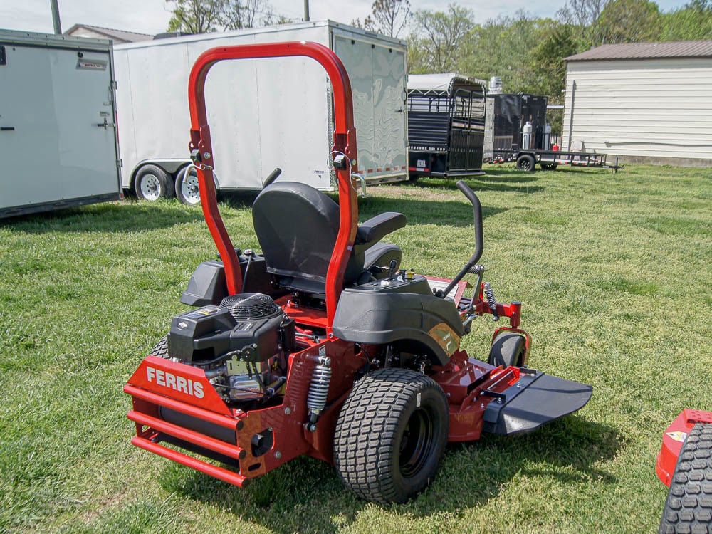 Ferris 5902061 60" IS700 Zero Turn Mower 27HP Briggs