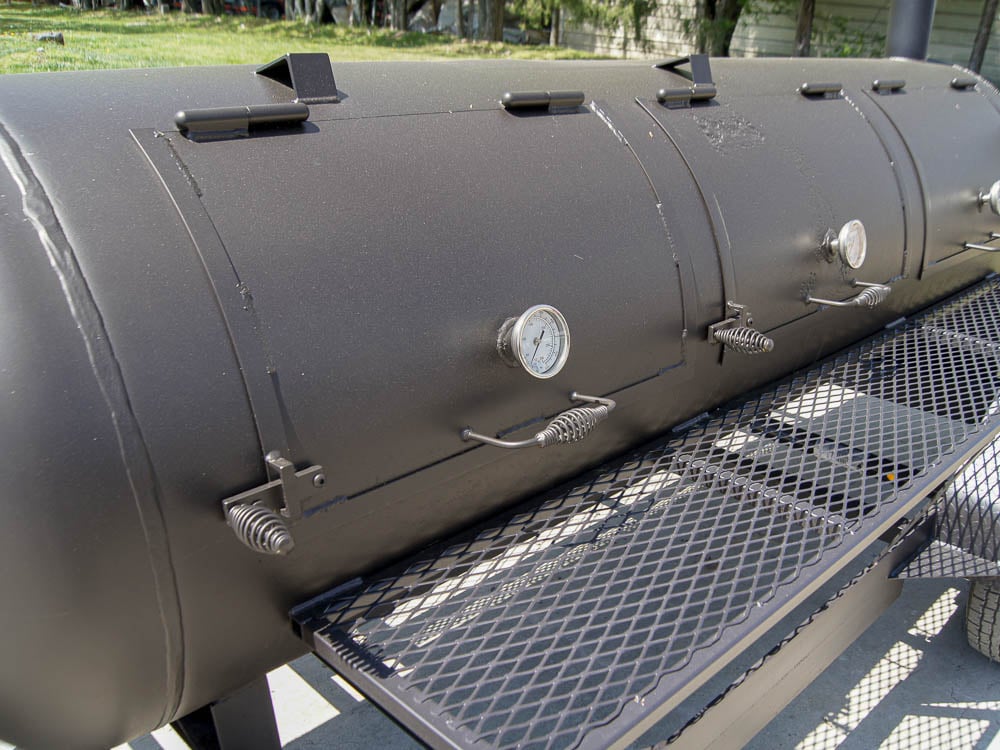 330 Gallon Pull Behind BBQ Smoker with Round Charcoal Grill 3500lb Axle