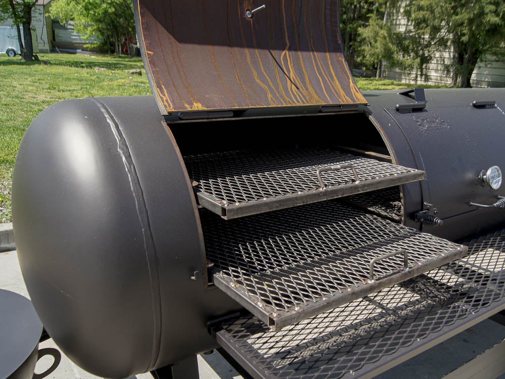 330 Gallon Pull Behind BBQ Smoker with Round Charcoal Grill 3500lb Axle