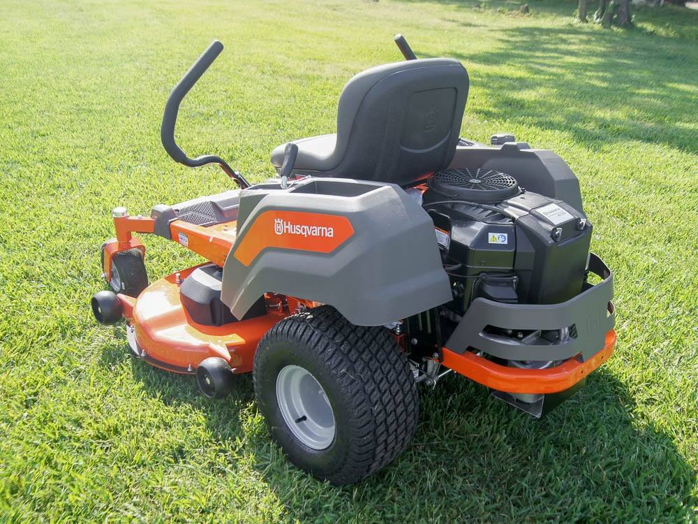 Husqvarna Z246 46" Zero Turn Mower 21HP Husq Engine