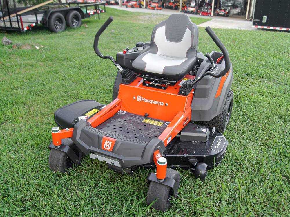 Husqvarna Z248F Special Edition Zero Turn Mower 21.5HP Kawasaki (Scrat