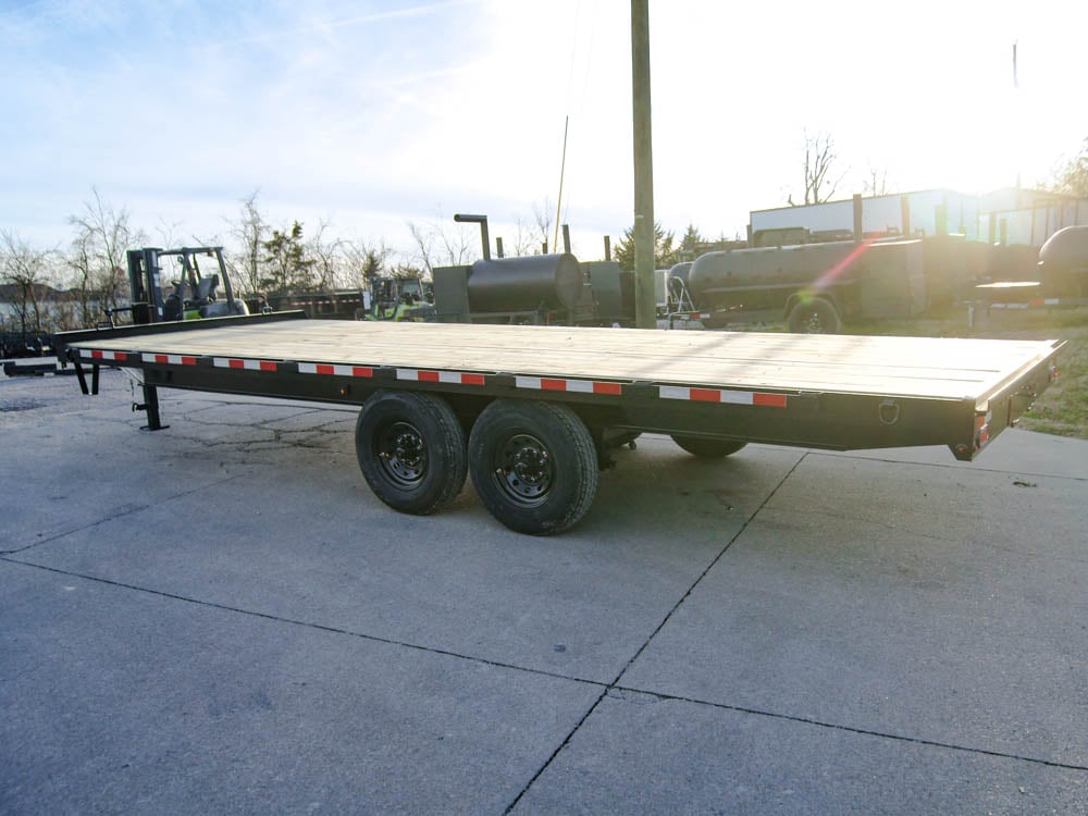 8.5x22 Straight Deckover Trailer (2) 7K Axles with Slide Out Ramps