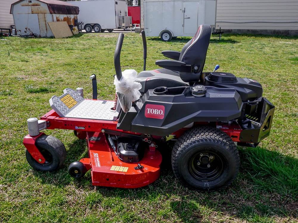 Toro 75755 TimeCutter Front Right