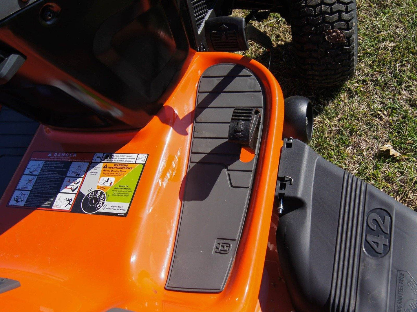Husqvarna TS 142L 42" Lawn Tractor 21HP Husq Engine