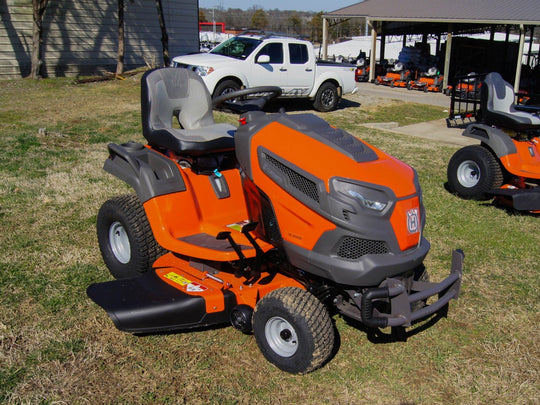 Husqvarna TS 242XD 42" Riding Lawn Tractor Front Right