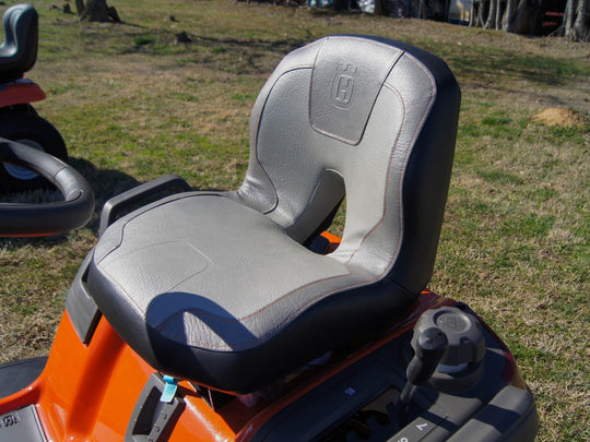 Husqvarna TS 242XD 42" Riding Lawn Tractor Front Right