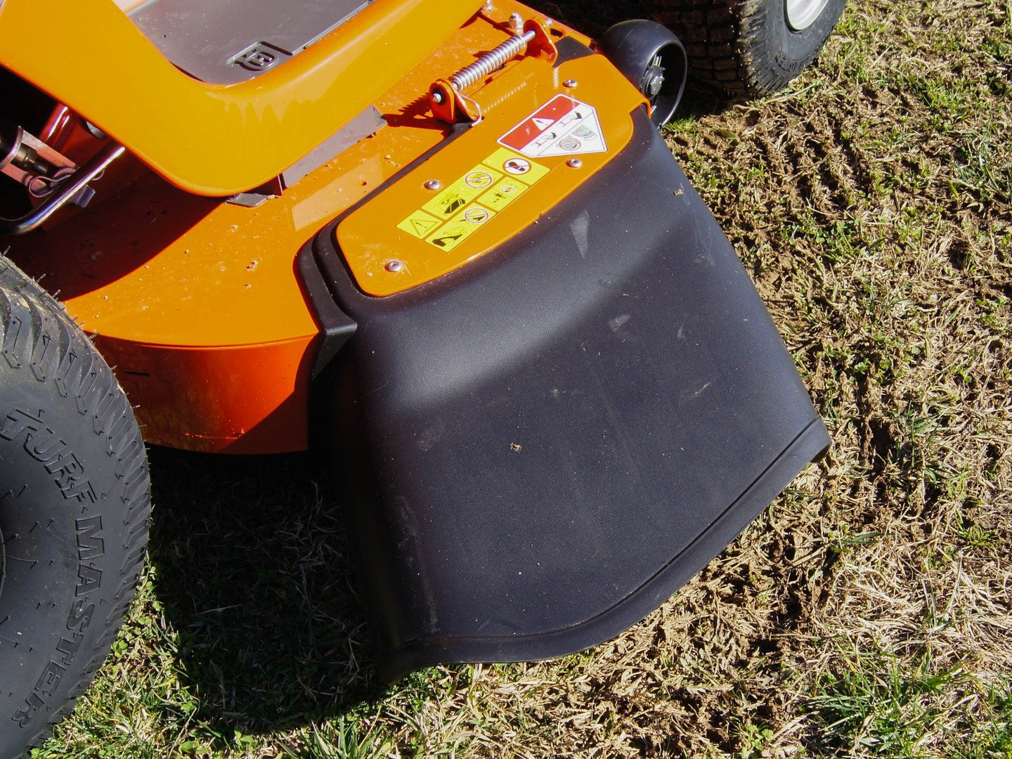 Husqvarna TS 242XD 42" Riding Lawn Tractor Front Right