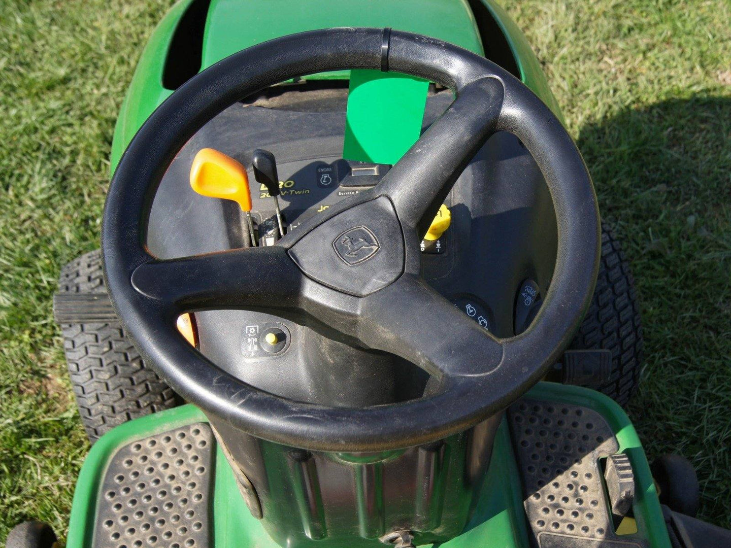 USED John Deere L120A 48" Lawn Tractor 20HP Briggs 416HRS