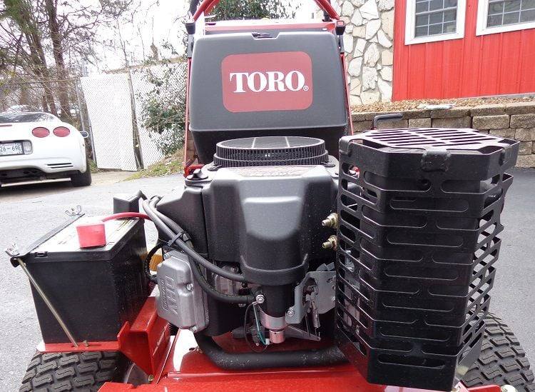 Toro 30489 Walk Behind Mower 52" Profile