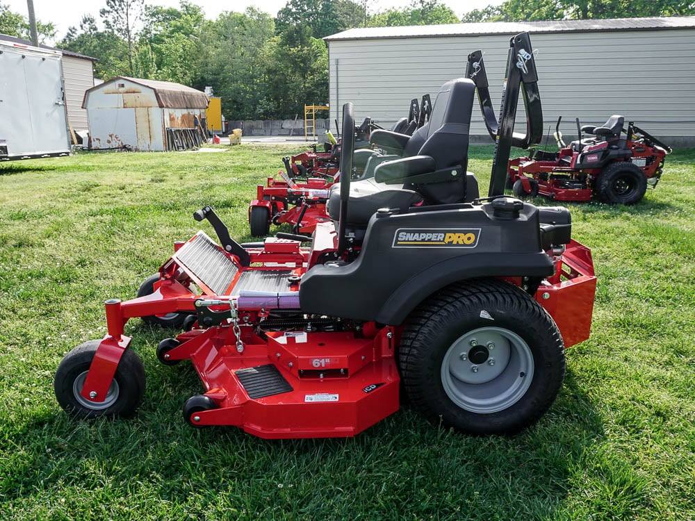 Snapper Pro S200xt Zero Turn Mower 61" 27 HP Brigg
