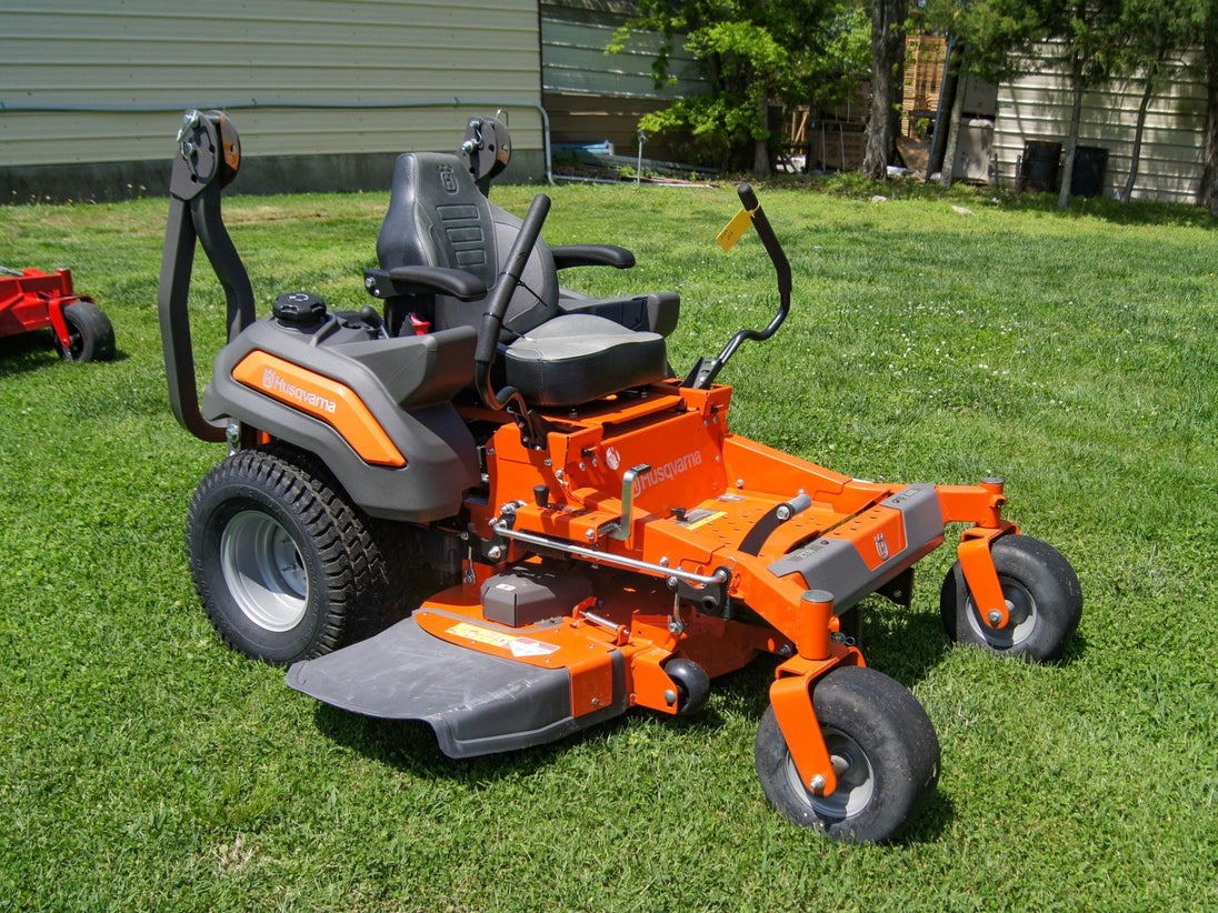 Husqvarna Z448 22 HP Kawasaki 48" Zero Turn Mower