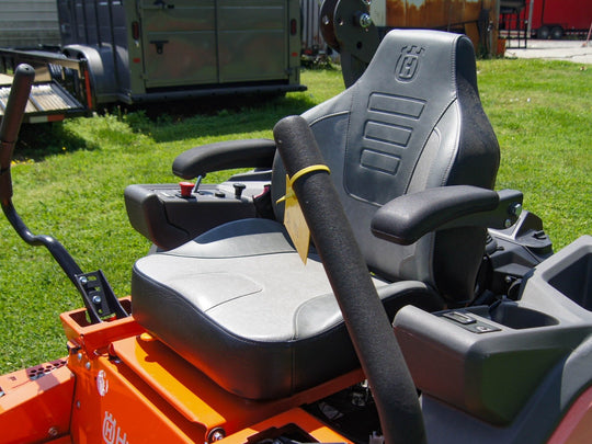 Husqvarna Z448 22 HP Kawasaki 48" Zero Turn Mower