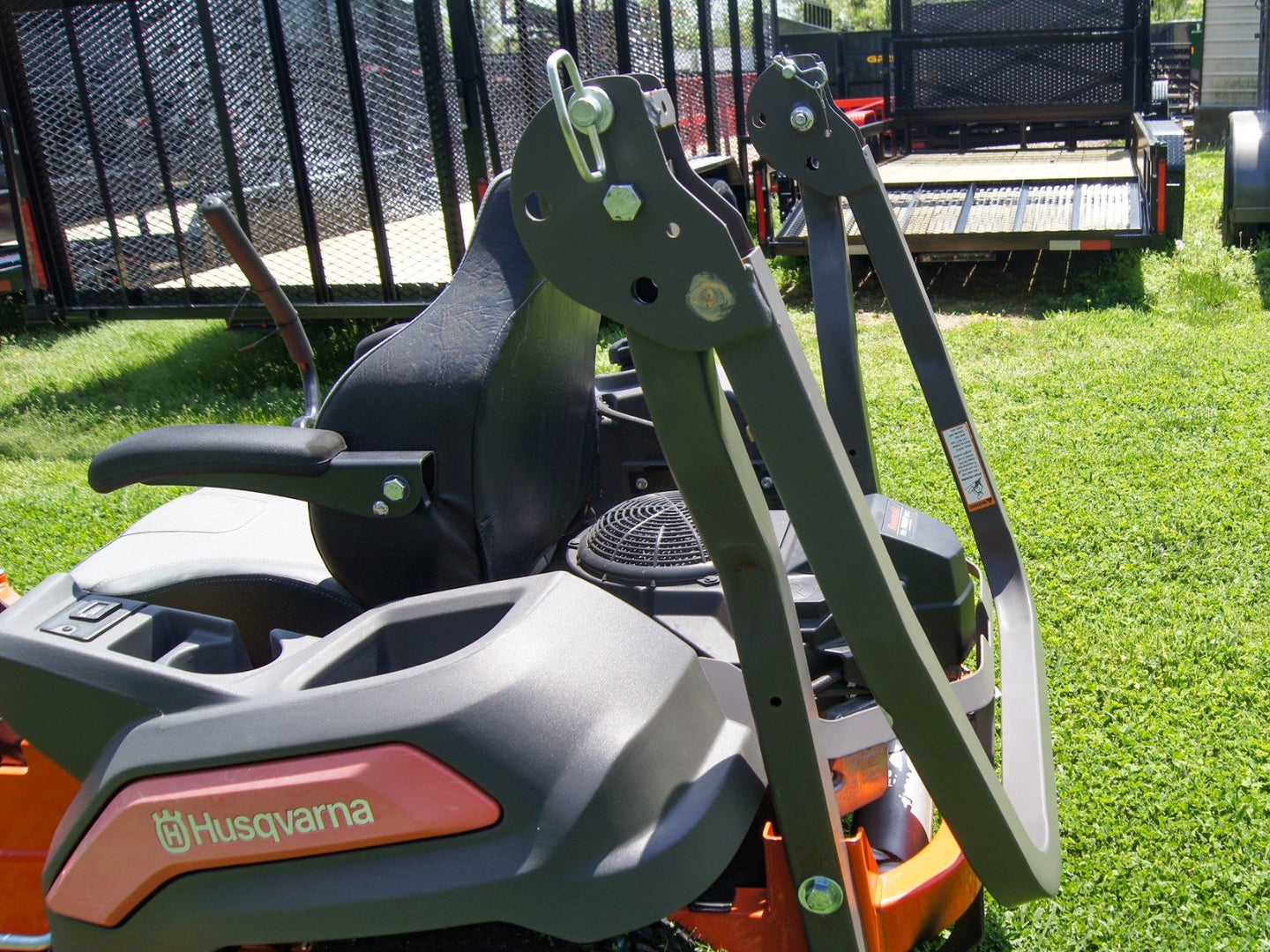 Husqvarna Z448 22 HP Kawasaki 48" Zero Turn Mower