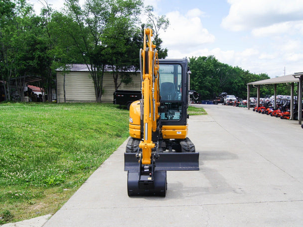 Kato HD35V5 Mini Excavator 8082lbs 23HP Yanmar Diesel Closed Cab