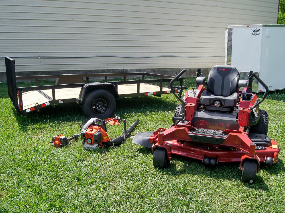 Toro (74004) ZMaster 60" Zero Turn Mower Utility Trailer Handheld Package Deal