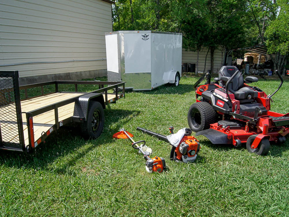 Toro (74004) ZMaster 60" Zero Turn Mower Utility Trailer Handheld Package Deal