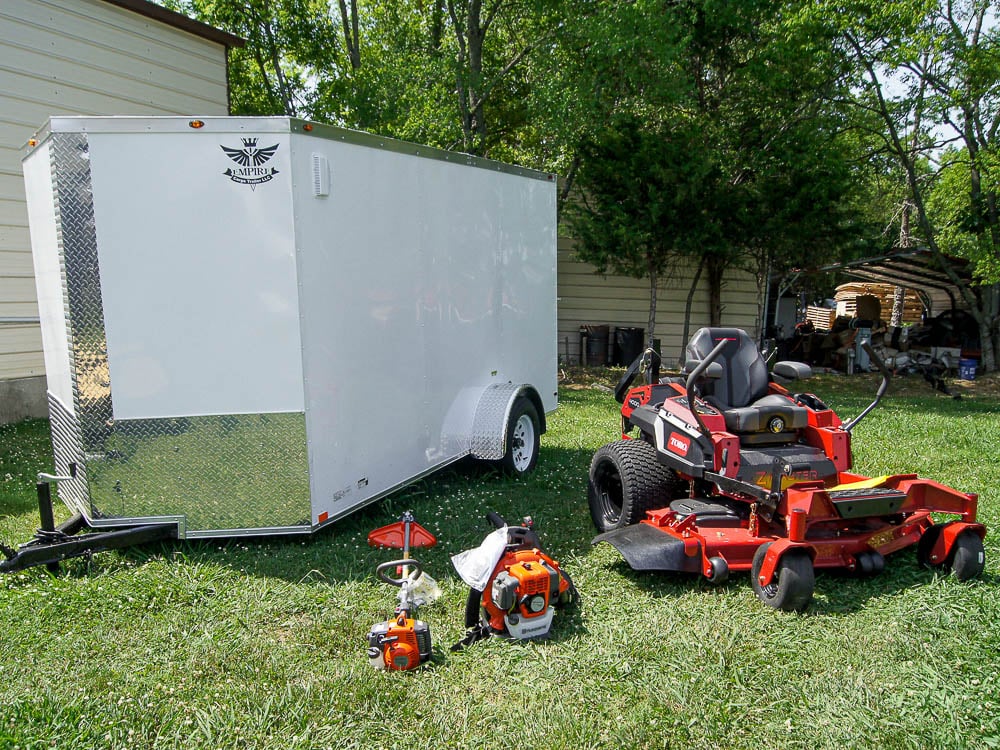 Toro (74004) ZMaster 60" Zero Turn Mower Enclosed Trailer Handheld Package Deal