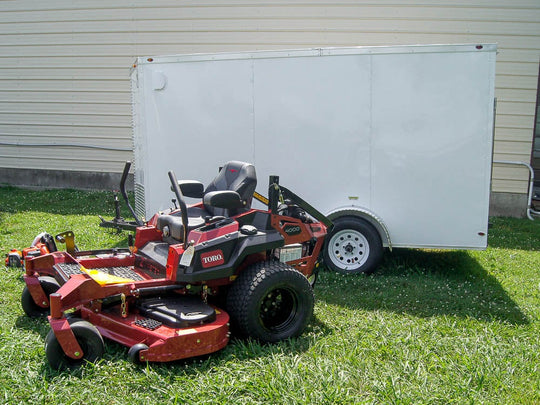 Toro (74004) ZMaster 60" Zero Turn Mower Enclosed Trailer Handheld Package Deal