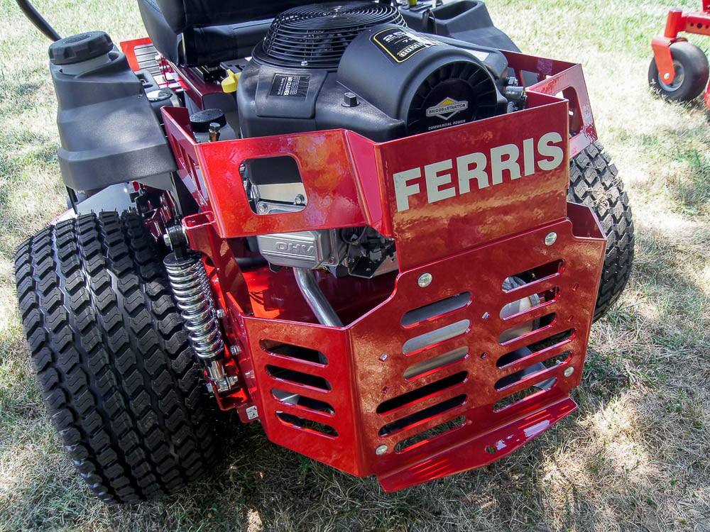 Ferris 500S (5902051) 48" 25HP Briggs and Stratton